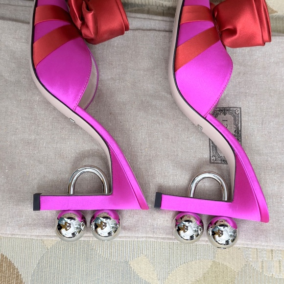 Gucci Women's Shawana Satin Flower Mules In Pure Fucsia/rosso - Picture 3 of 6